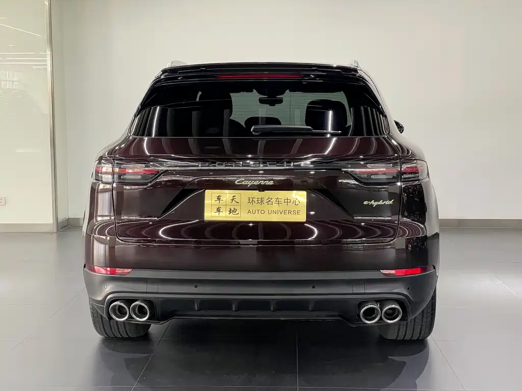Porsche Cayenne Hybrid — фото 6