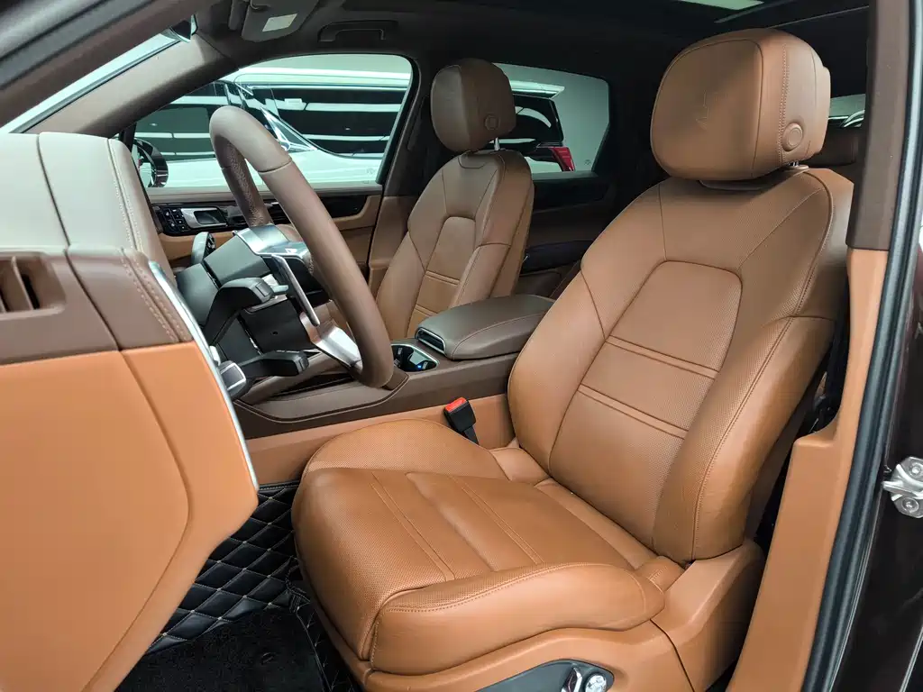 Porsche Cayenne Hybrid — фото 17
