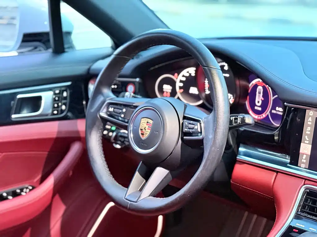 Porsche Panamera — фото 9