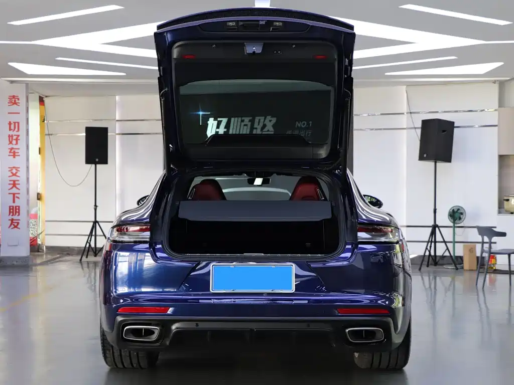 Porsche Panamera — фото 26