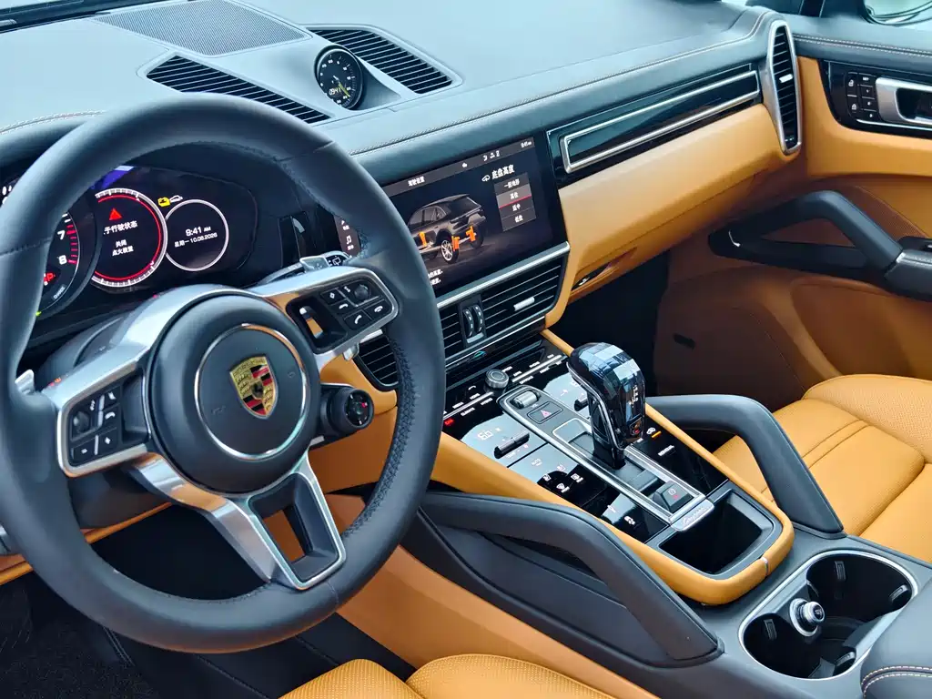 Porsche Cayenne Hybrid — фото 8