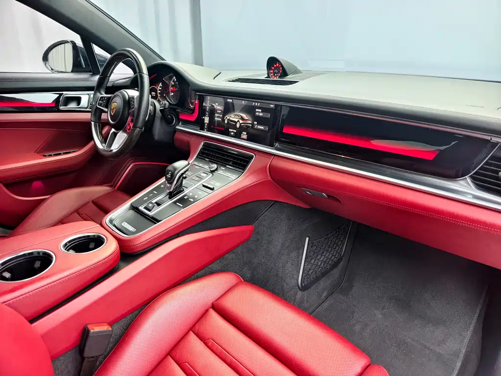 Porsche Panamera — фото 18