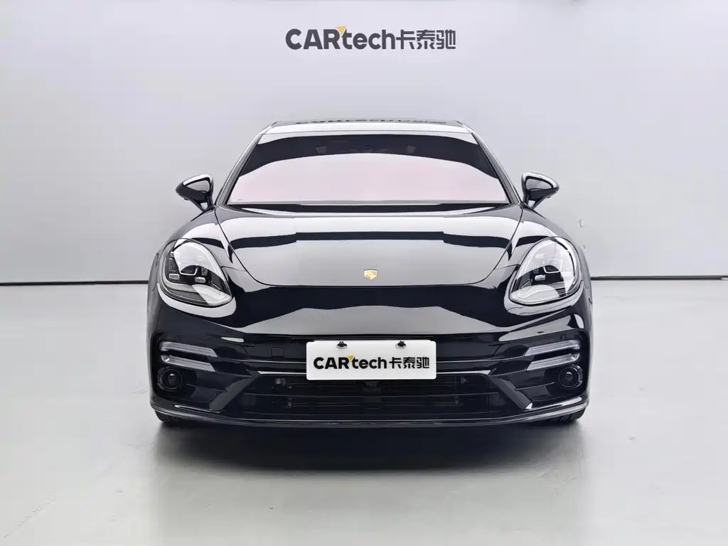 Porsche Panamera — фото 19