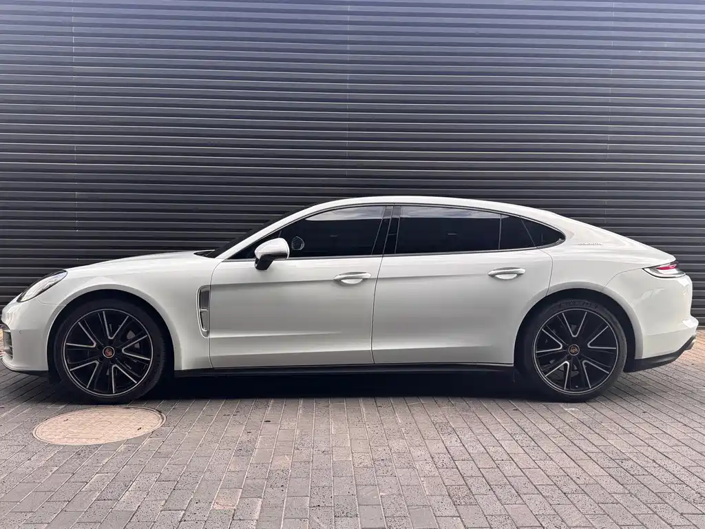 Porsche Panamera — фото 4