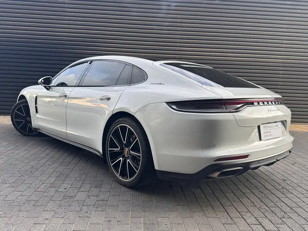 Porsche Panamera — фото 6