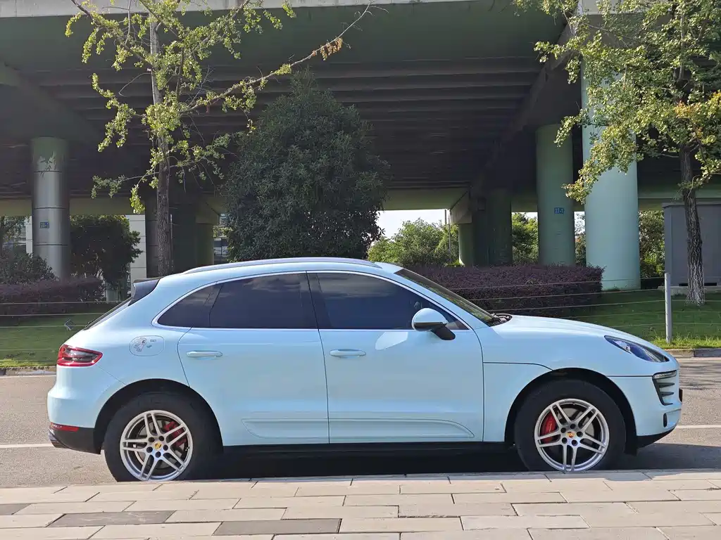 Porsche Macan — фото 3