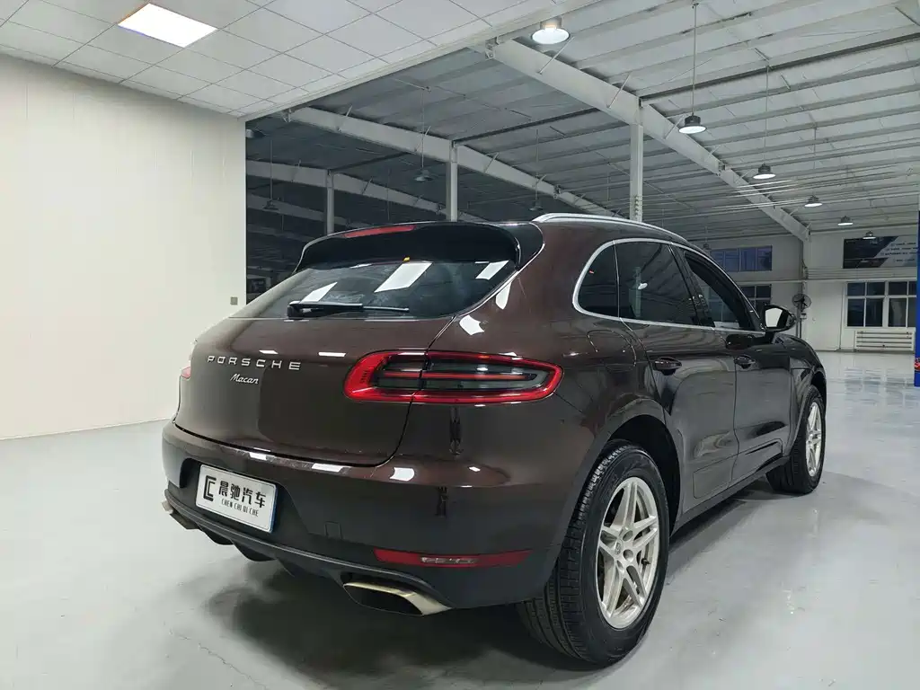 Porsche Macan — фото 4