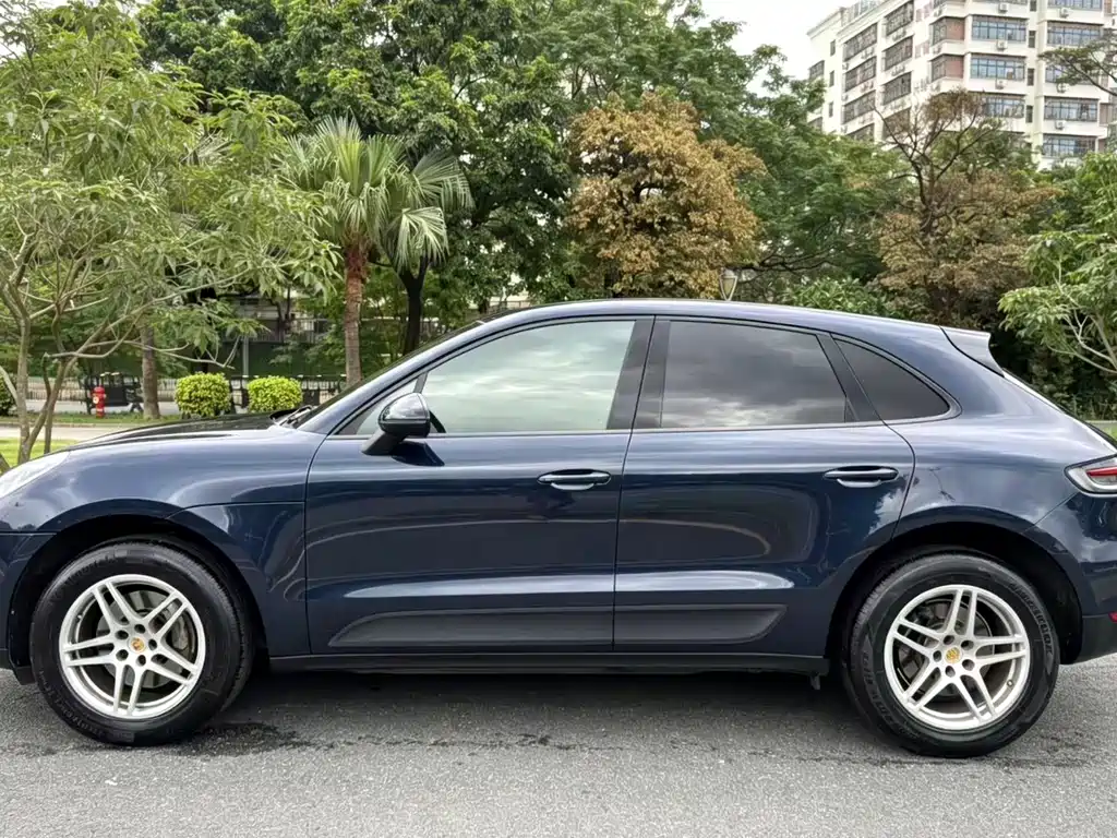 Porsche Macan — фото 3