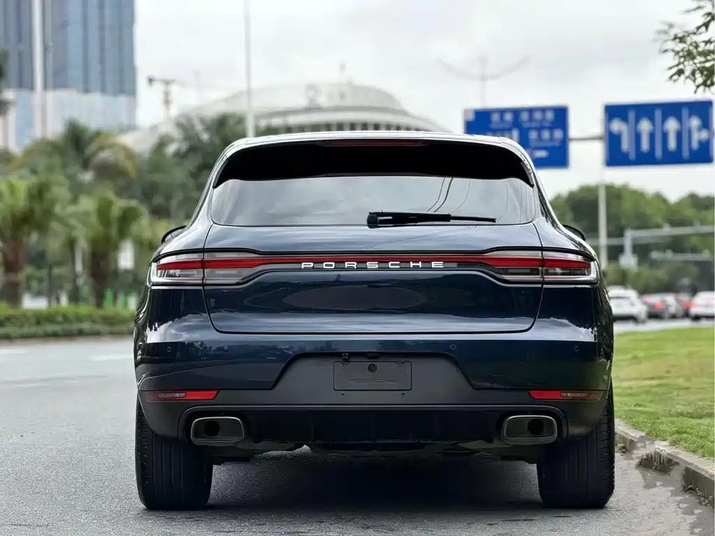 Porsche Macan — фото 5