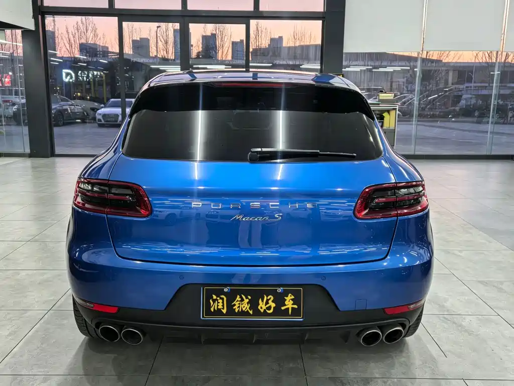 Porsche Macan — фото 5