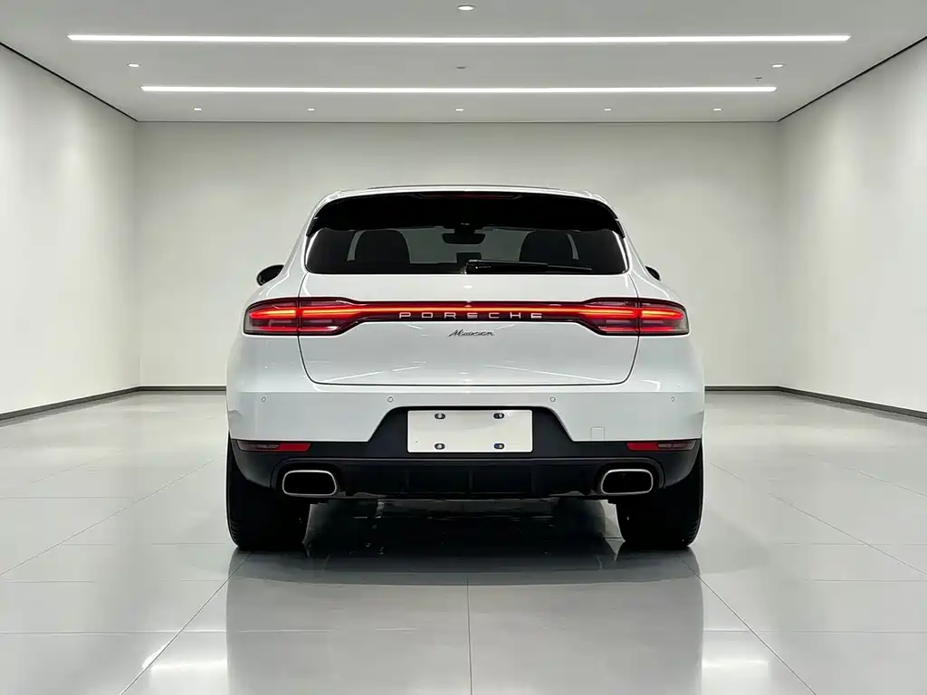 Porsche Macan — фото 6