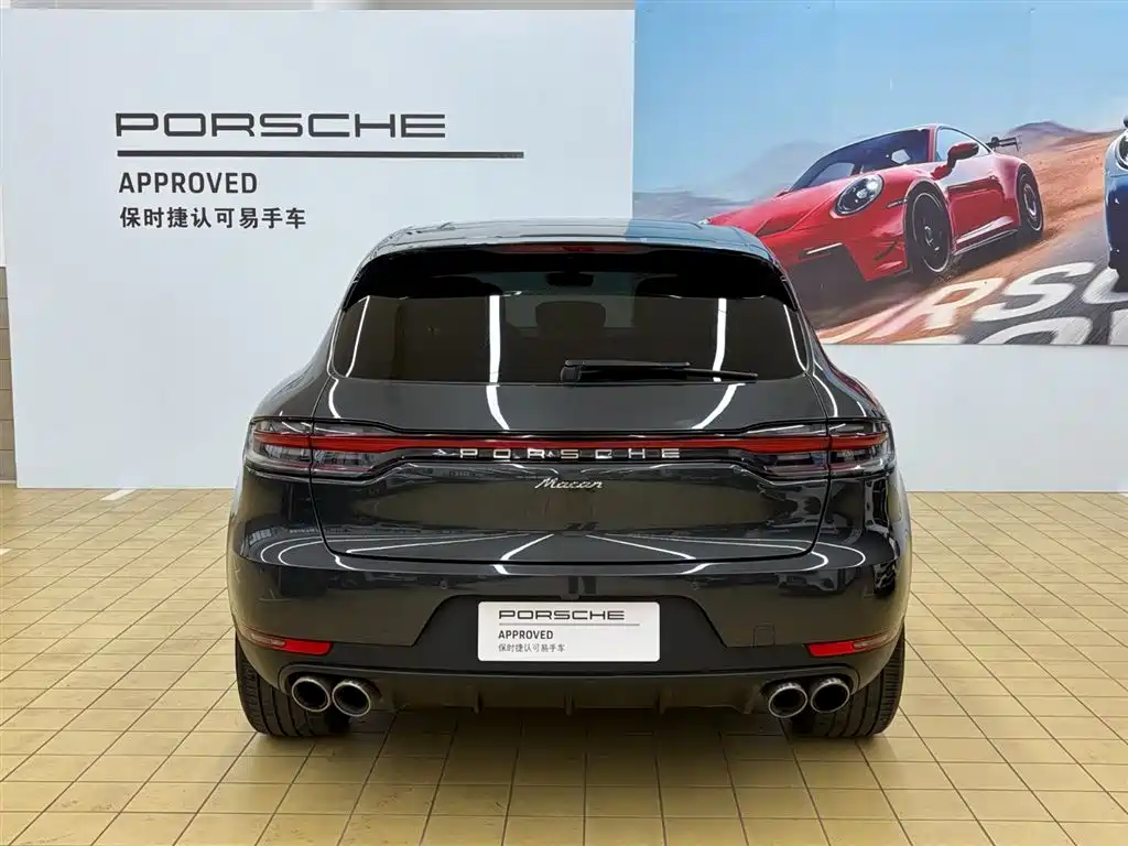 Porsche Macan — фото 11