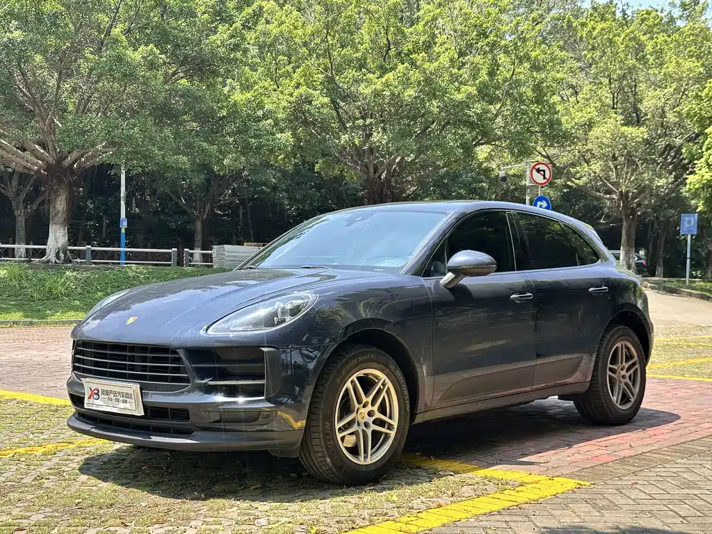 Porsche Macan — фото 14