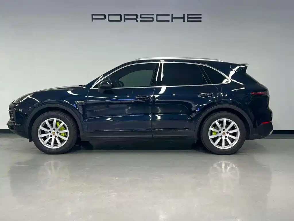 Porsche Cayenne Hybrid — фото 4