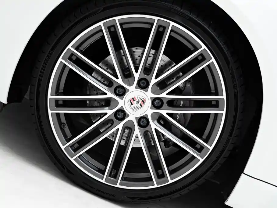 Porsche 718 — фото 6