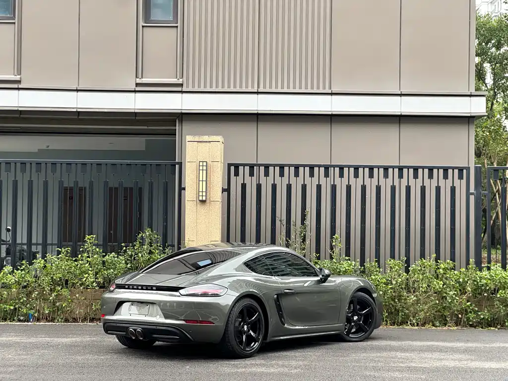 Porsche 718 — фото 4