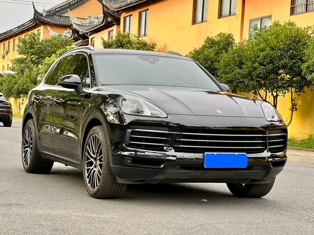 Porsche Cayenne — фото 3