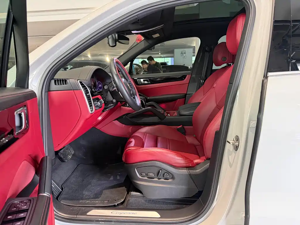Porsche Cayenne Hybrid — фото 4