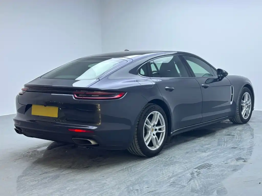 Porsche Panamera — фото 4