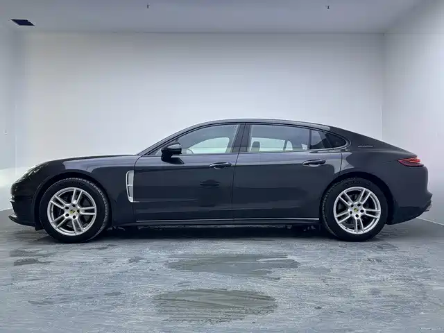 Porsche Panamera — фото 9