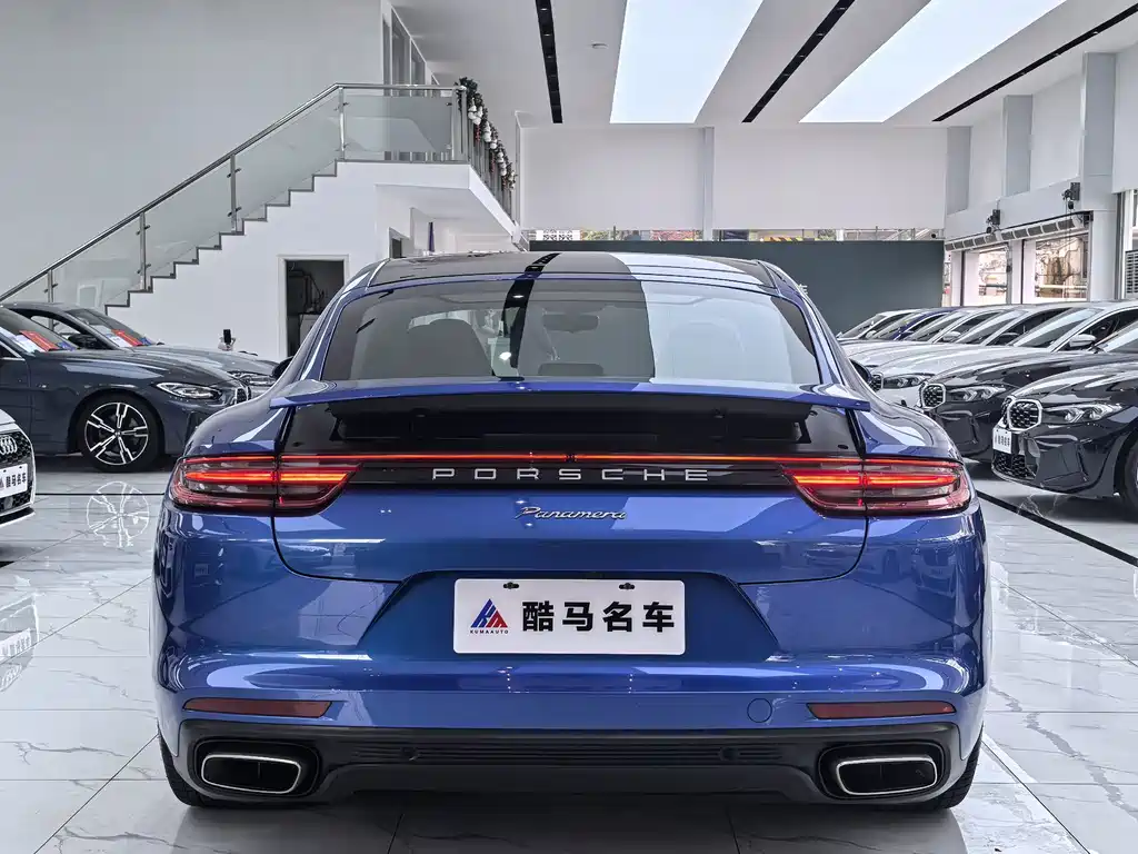 Porsche Panamera — фото 14
