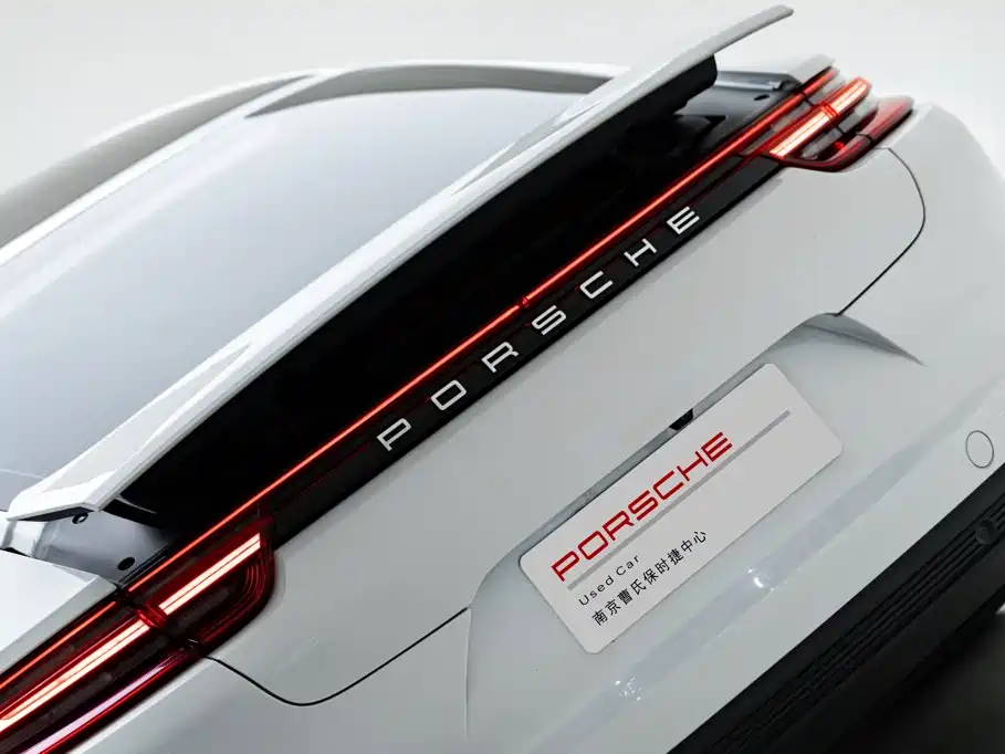 Porsche Panamera — фото 6