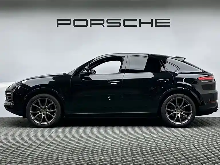 Porsche Cayenne — фото 4