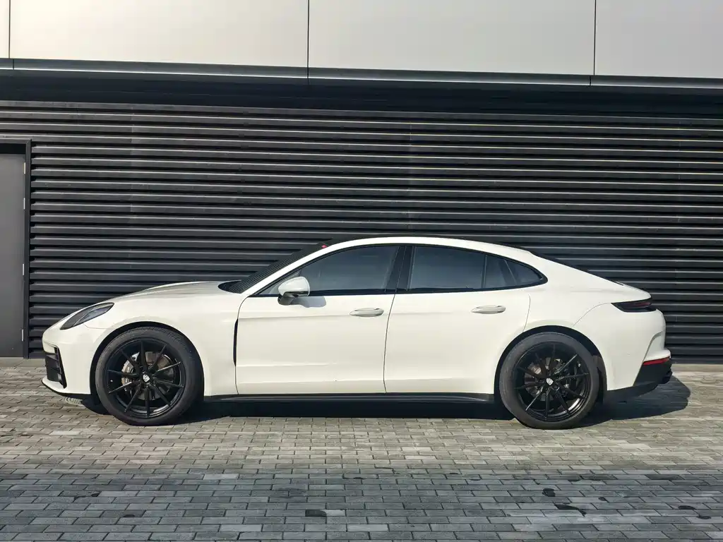Porsche Panamera — фото 2