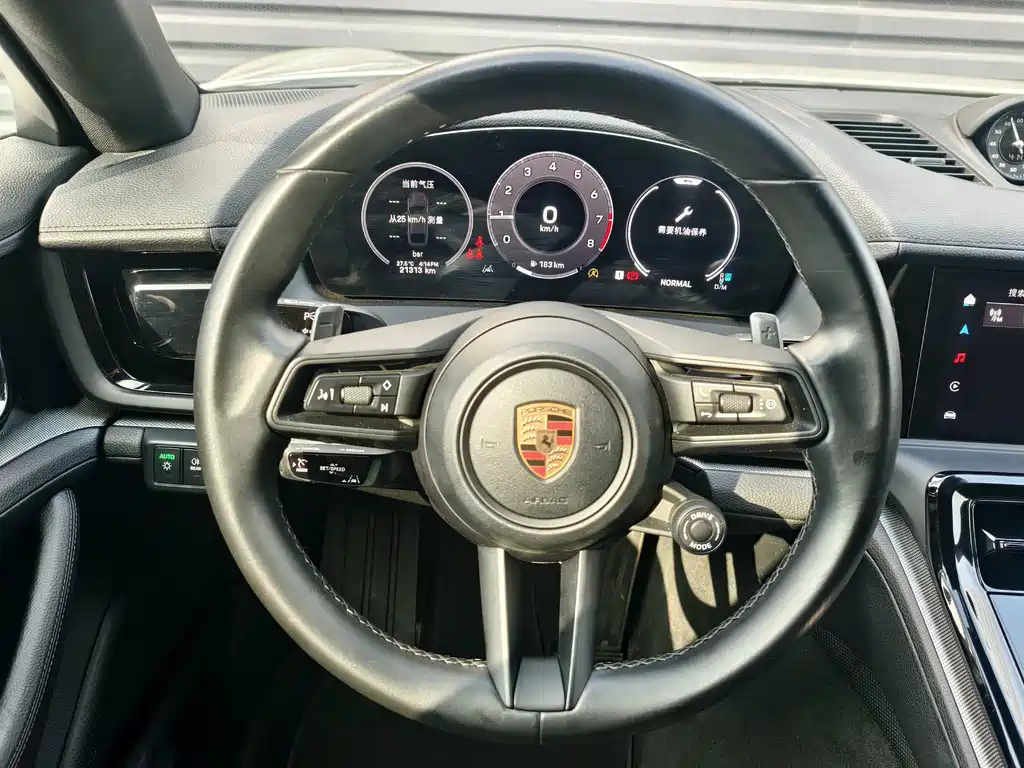 Porsche Panamera — фото 7