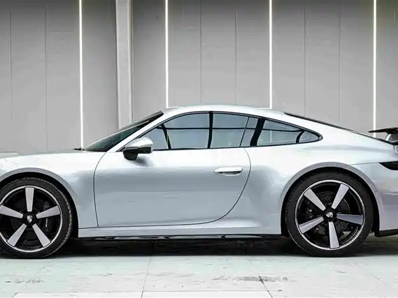 Porsche 911 — фото 7