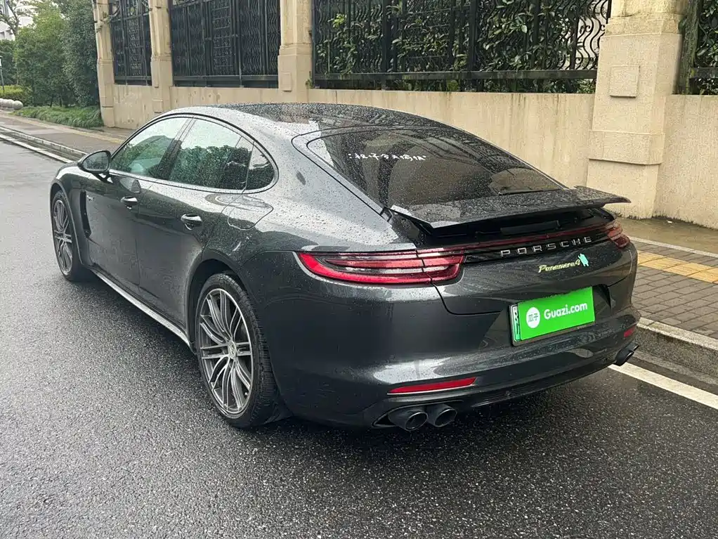 Porsche Panamera Hybrid — фото 11