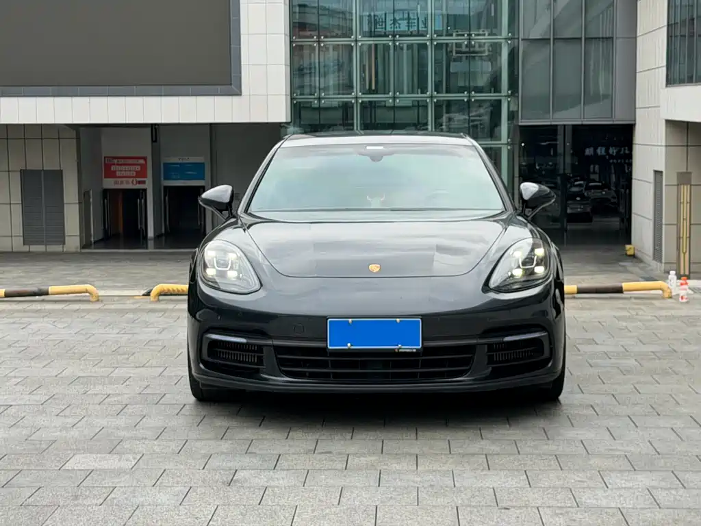 Porsche Panamera — фото 2