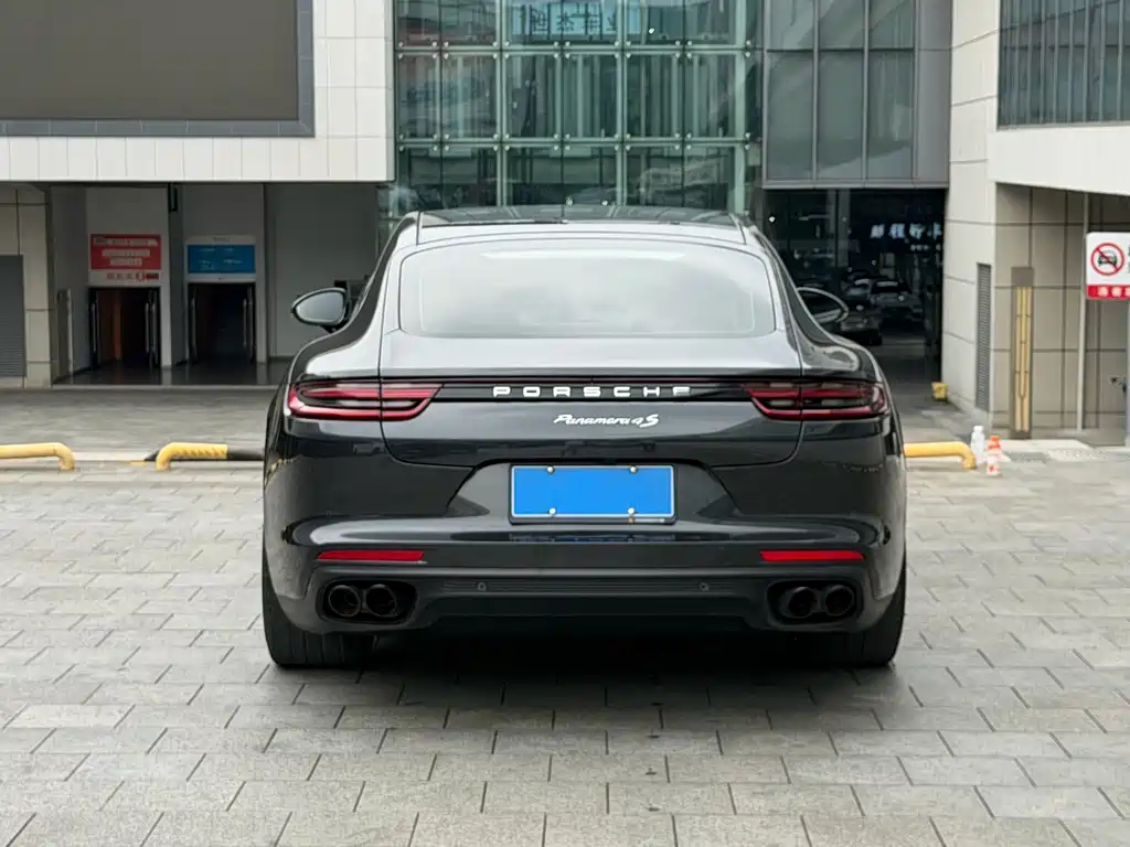 Porsche Panamera — фото 9