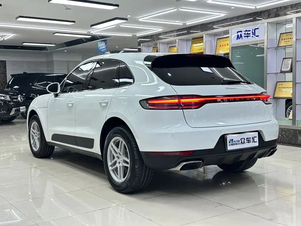Porsche Macan — фото 4