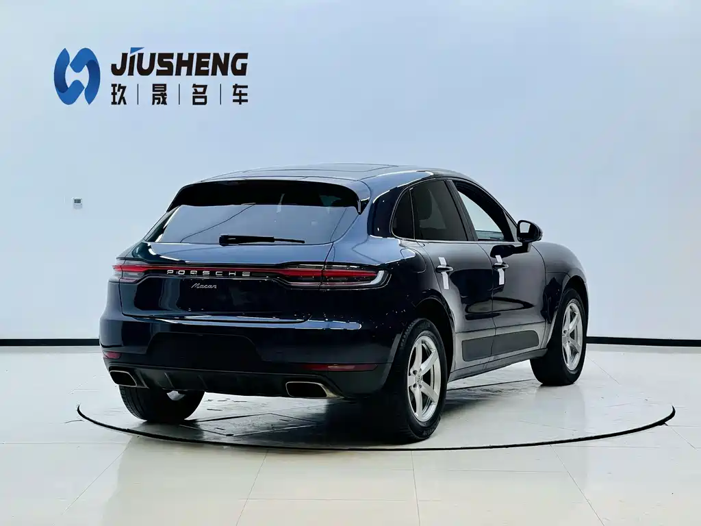 Porsche Macan — фото 6