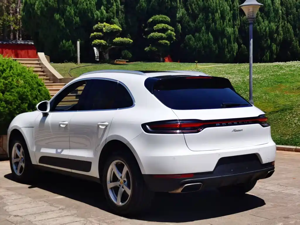 Porsche Macan — фото 6