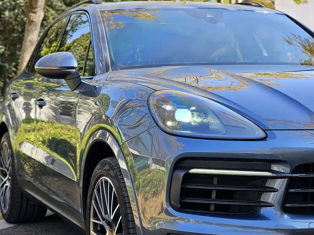 Porsche Cayenne — фото 29