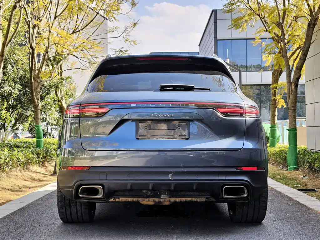 Porsche Cayenne — фото 8