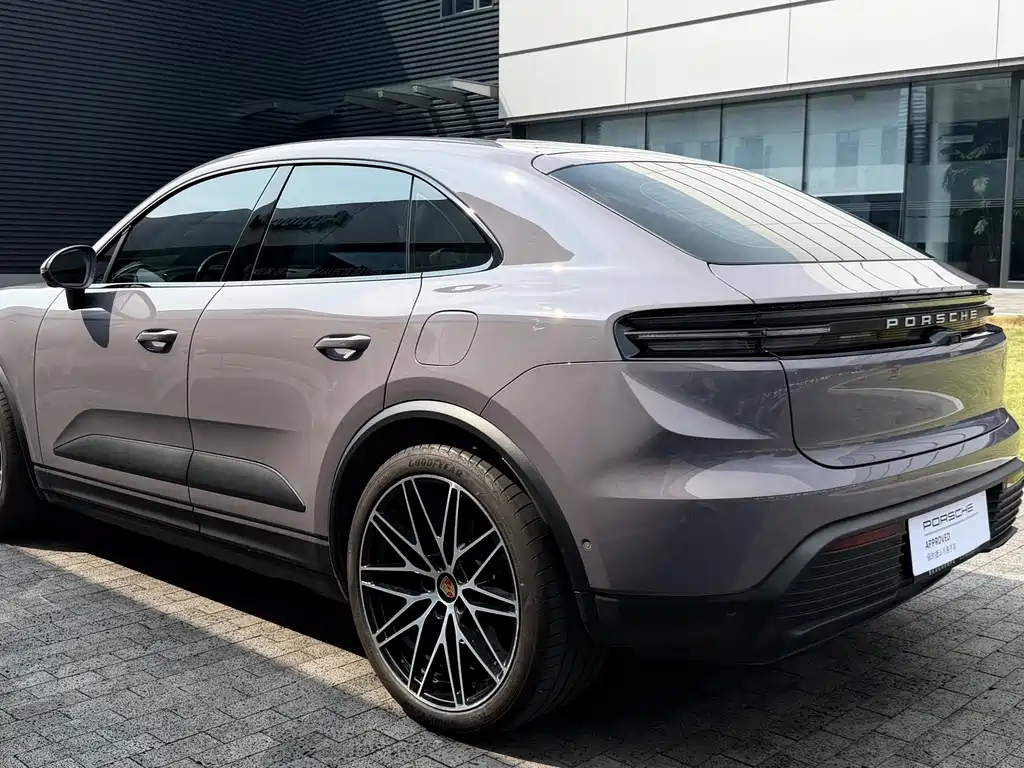 Porsche Macan EV — фото 4