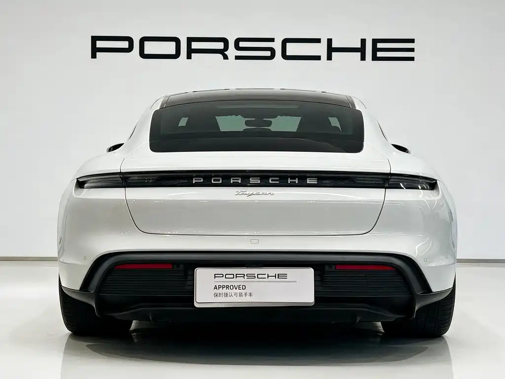 Porsche Taycan — фото 5