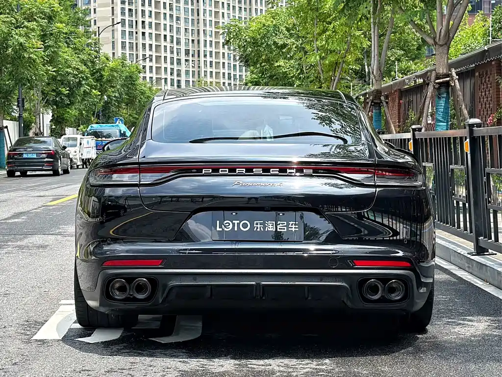 Porsche Panamera — фото 4