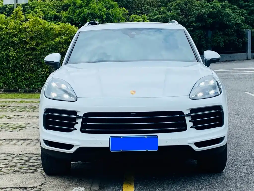 Porsche Cayenne — фото 4