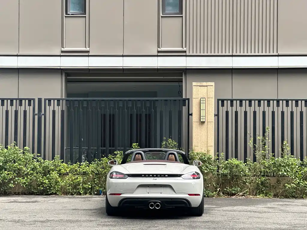 Porsche 718 — фото 5