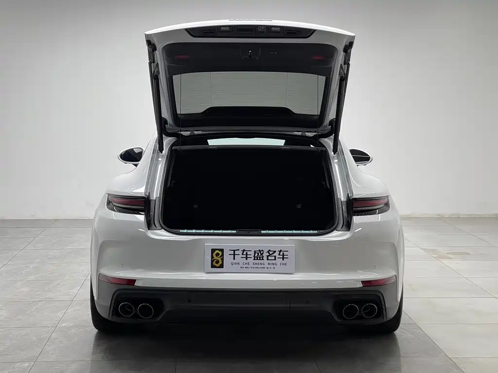 Porsche Panamera — фото 10