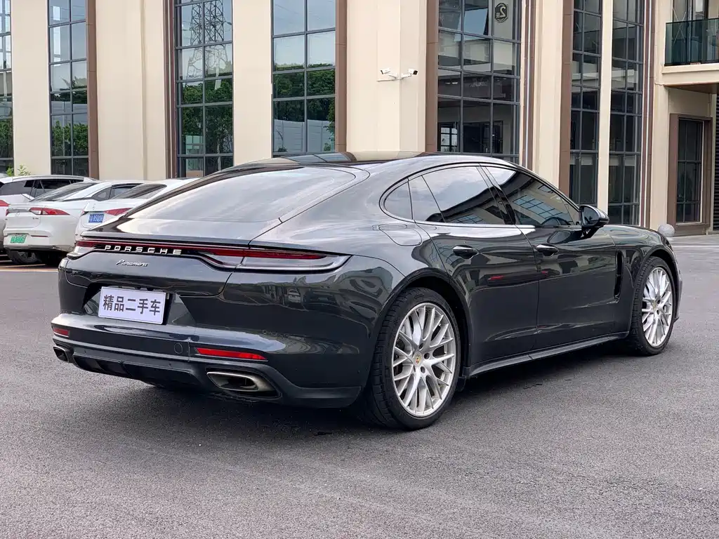Porsche Panamera — фото 6