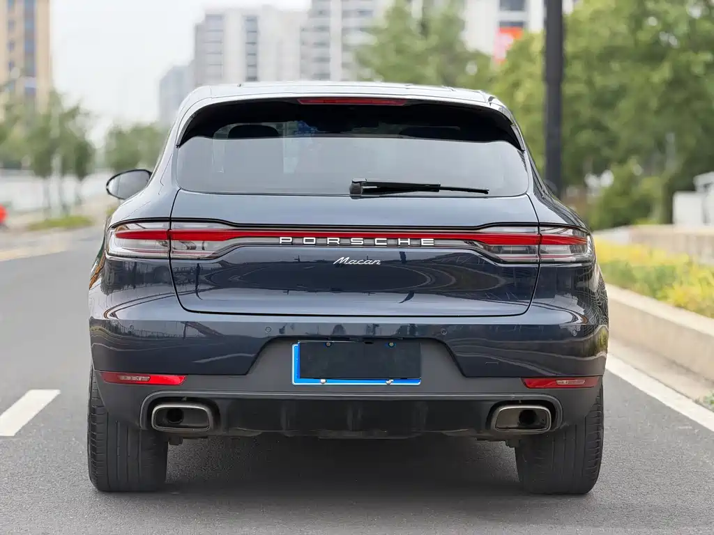 Porsche Macan — фото 8