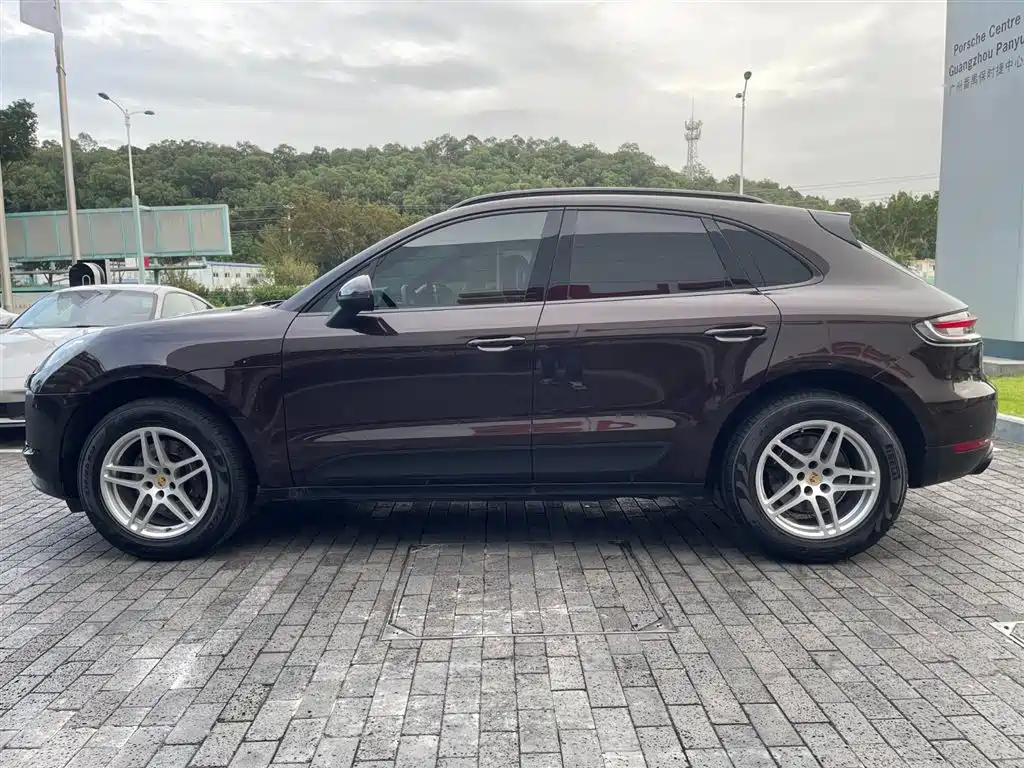 Porsche Macan — фото 4