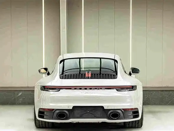 Porsche 911 — фото 4