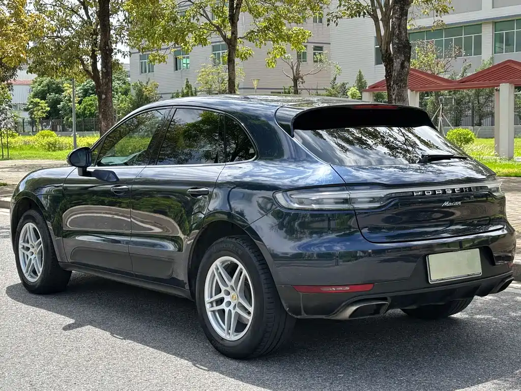 Porsche Macan — фото 10