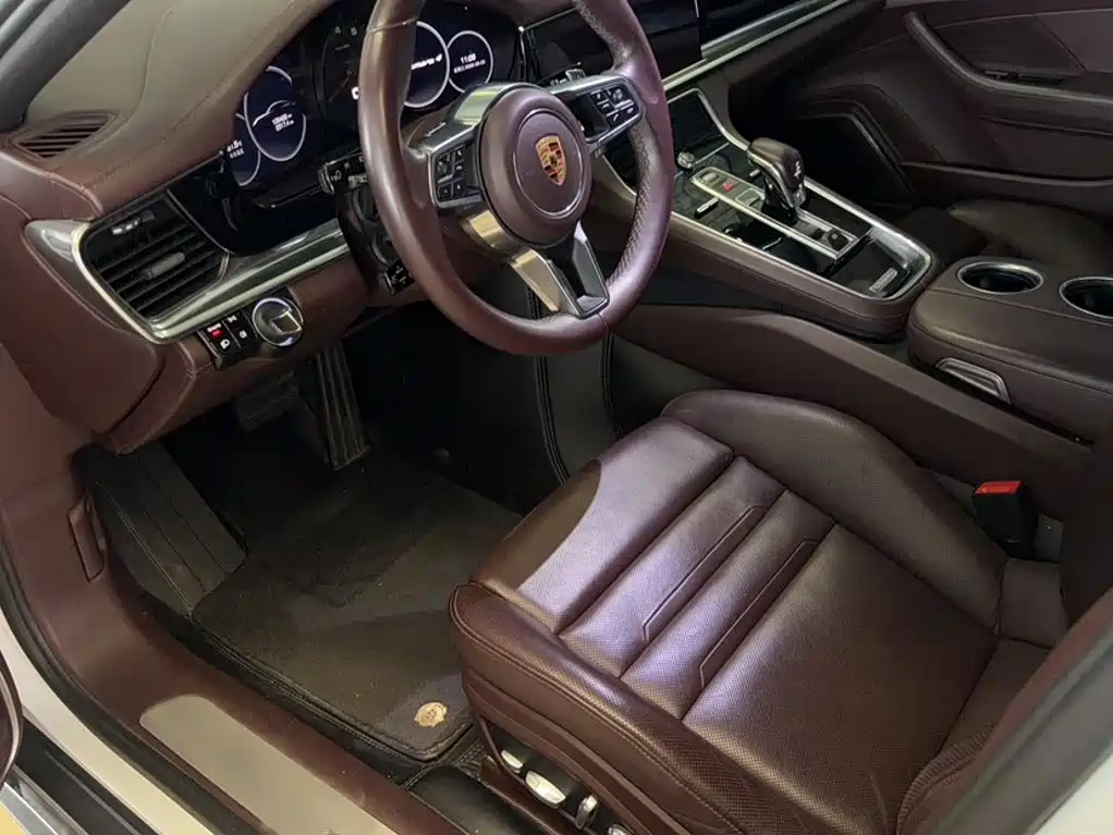 Porsche Panamera — фото 11